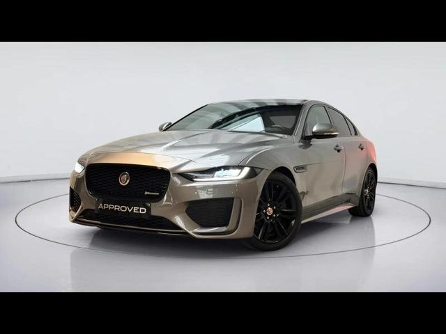 Jaguar XE D180 SE R-Dynamic
