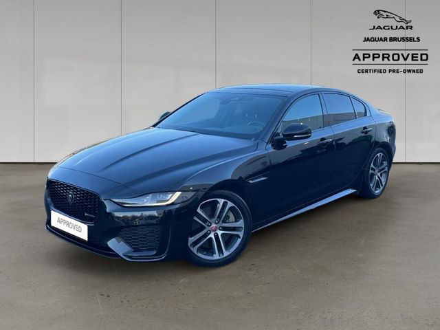 Jaguar XE P250 R-Dynamic SE 3