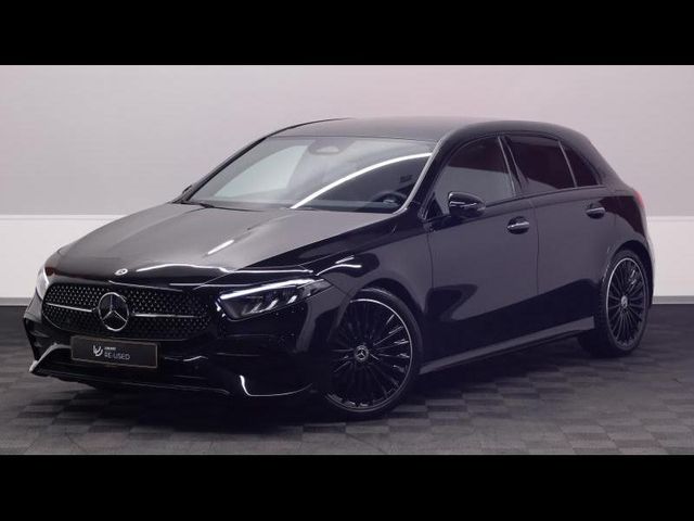 Mercedes-Benz A-Klasse 180 AMG Line 7g-DCT