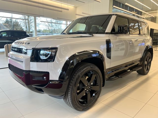 Land Rover Defender D250 X-Dynamic SE