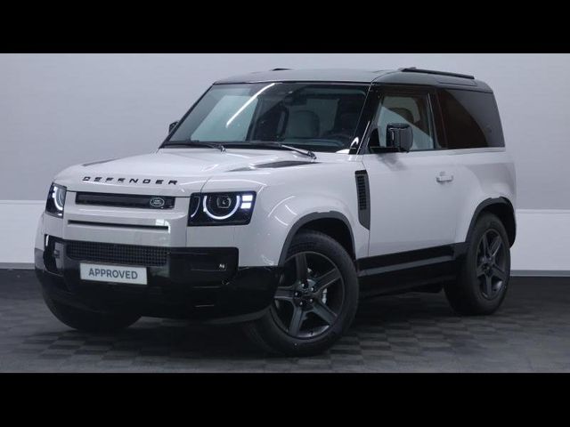 Land Rover Defender 90 D250 X-Dynamic SE