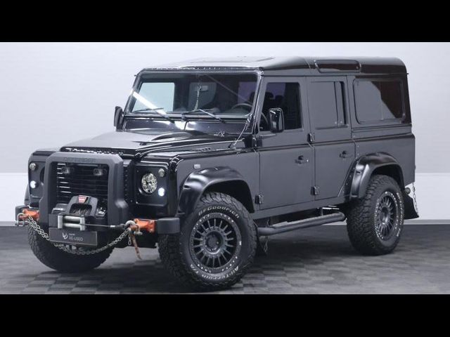 Land Rover Defender 110 TD4 SVX AWD