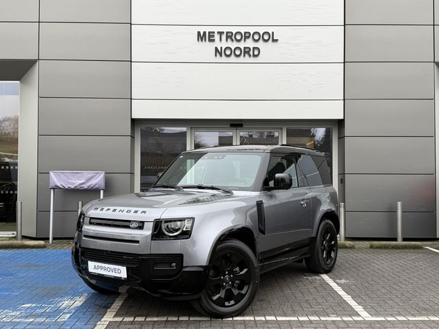Land Rover Defender 90 D250 X-Dynamic SE