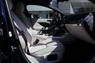 Jaguar I-PACE EV400 R-Dynamic SE AWD Foto