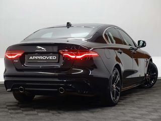 Jaguar XE R-Dynamic SE P250 Foto