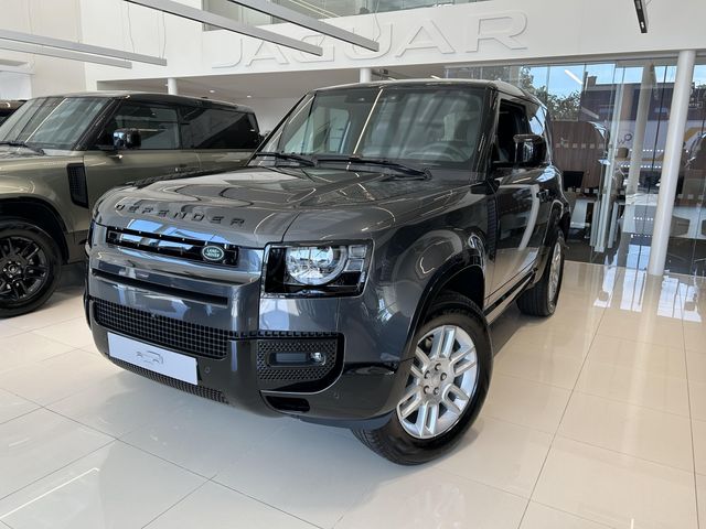 Land Rover Defender X-DYNAMIC SE